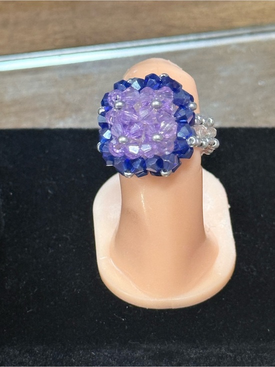 Jewelry - Handmade Purple Beaded Flower Ring